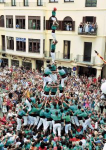 Castellers de Vilafranca - Primer tres de nou amb folre i agulla descarregat 3d9fa 3de9fa